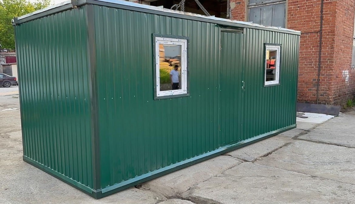 Блок-контейнер из металлического профиля