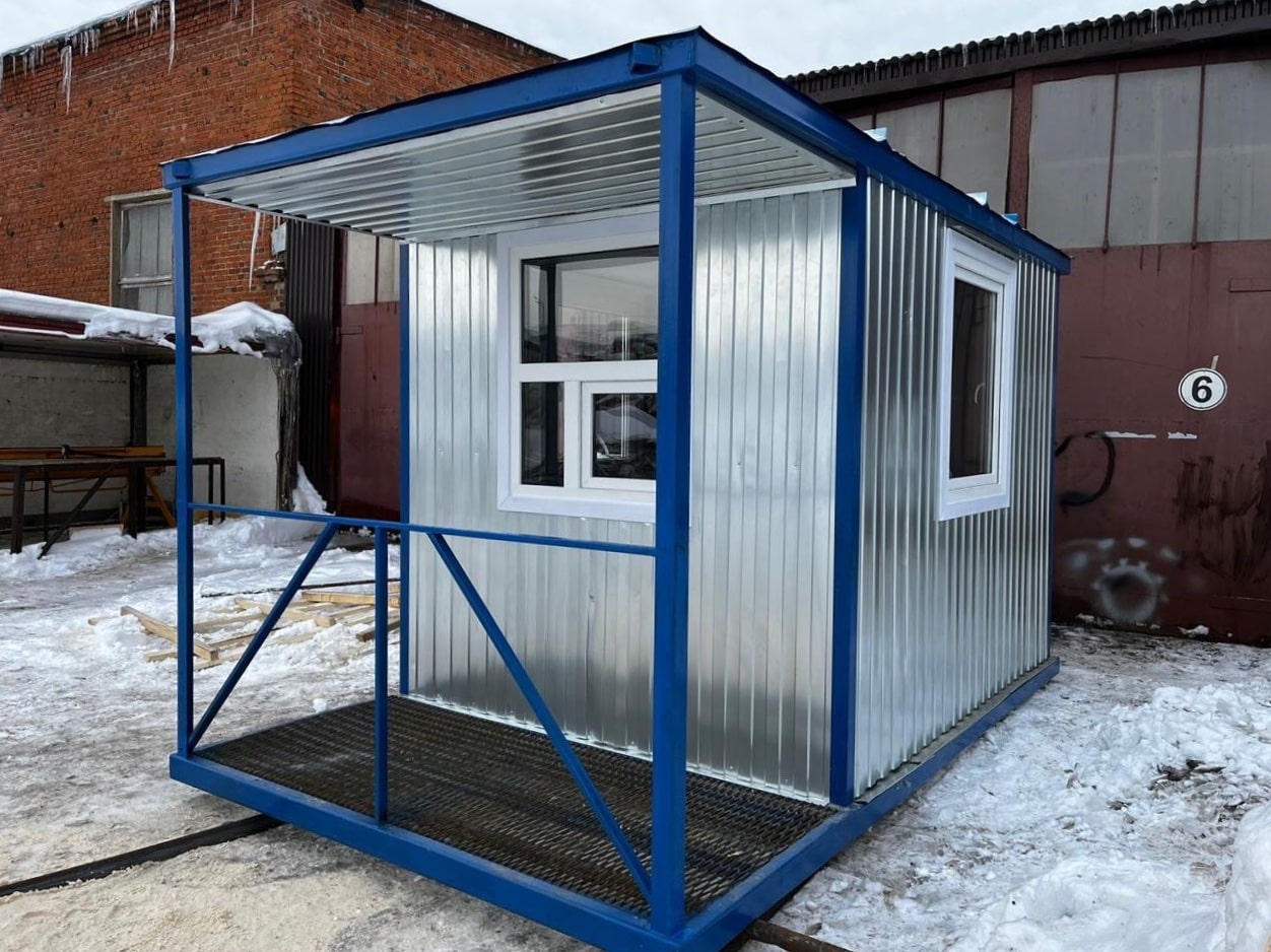 Модульное здание с отделкой из металлического профлиста