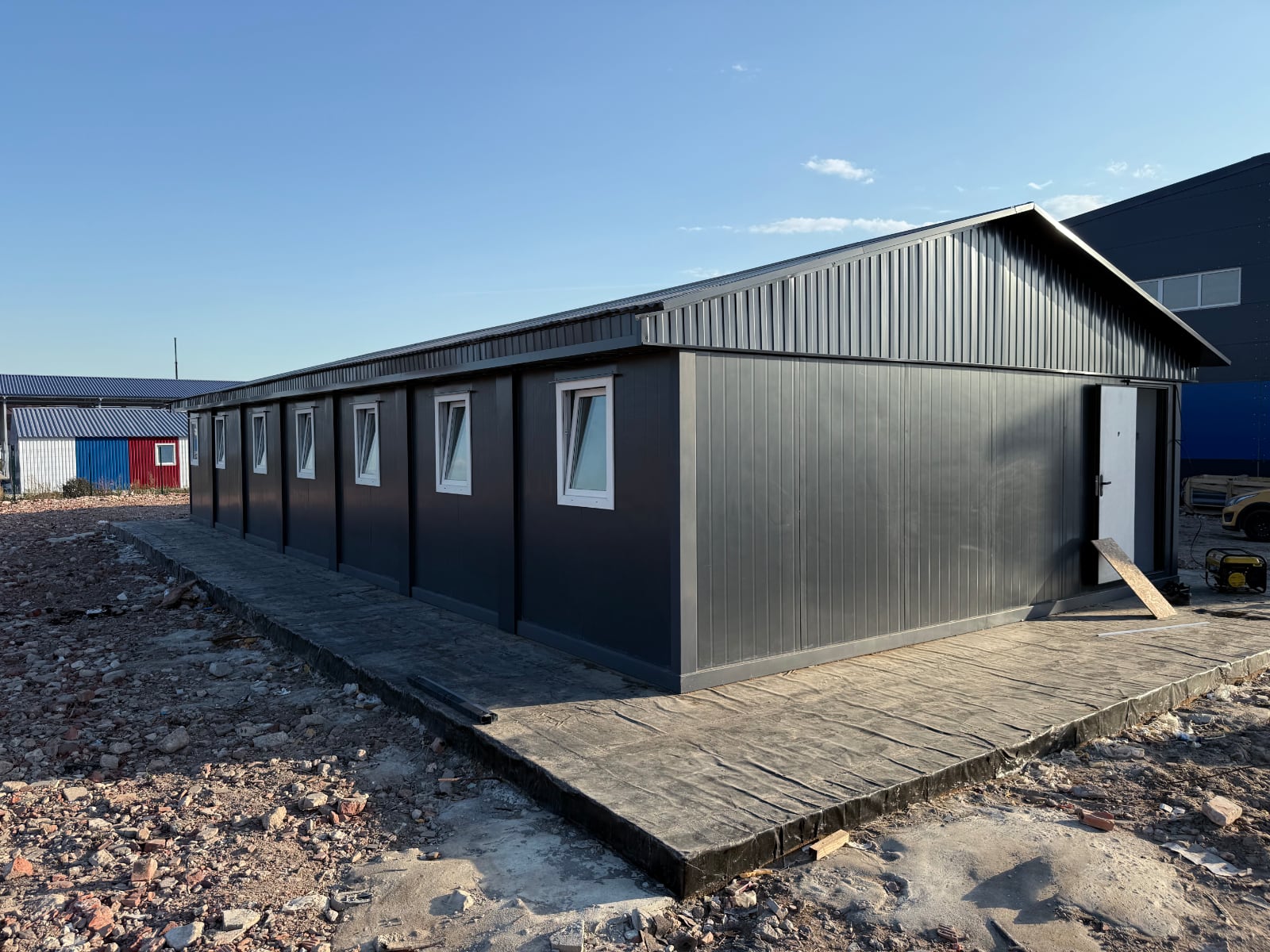 Быстровозводимое здание