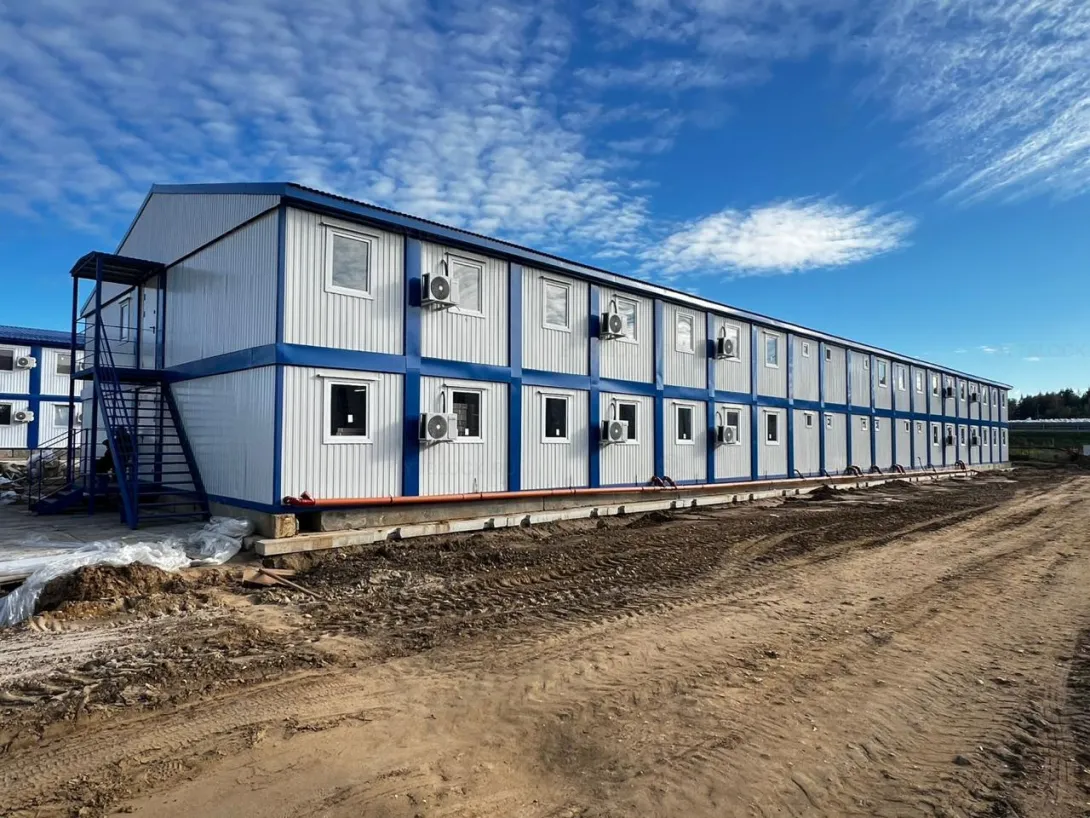 Модульное здание из 100 БК от Бытблок